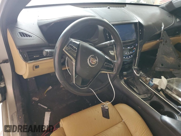 2014 Cadillac ATS Standard RWD z VIN 1G6AA5RA2E0101299, wystawiony jako Copart lot #49240615 z przebiegiem 165 498 mil mil oraz Szkody całkowita. Historia ofert i sprzedaży dostępna na DreamBid. Obrazek 8.