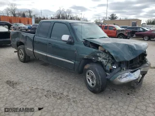 2002 GMC Sierra 1500 SLE with VIN 2GTEC19V921364698, listed as a Copart auction lot 83564604 with 276,828 mi miles and Salvage Title. Bid and sale history available at carsss.com. Image 4.