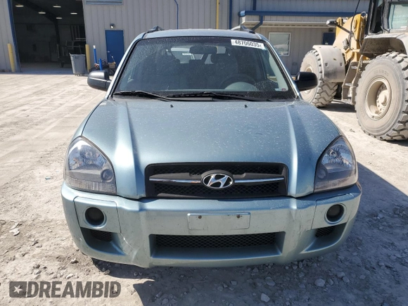 2005 Hyundai Tucson GL with VIN KM8JM12BX5U097653, listed as a Copart auction lot 48706035 with 68,027 mi miles and Salvage Title. Bid and sale history available at carsss.com. Image 5.