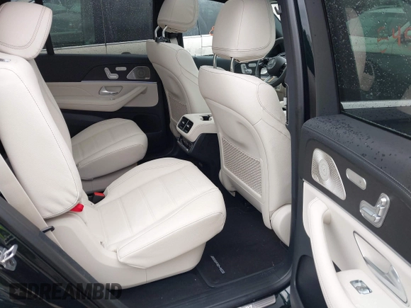 2025 Mercedes-Benz GLS 450 with VIN 4JGFF5KE4SB333111, listed as a IAAI auction lot 41955453 with 1,985 mi miles and . Bid and sale history available at DreamBid. Image 8.