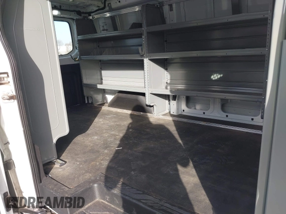 2019 Ford Transit with VIN 1FTYE1YM5KKB72601, listed as a IAAI auction lot 41799922 with 113,502 mi miles. Bid and sale history available at carsss.com. Image 7.