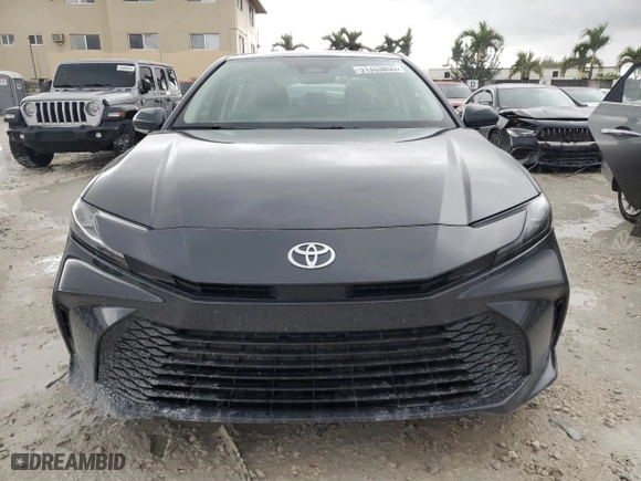 2025 Toyota Camry LE with VIN 4T1DAACK3SU027167, listed as a Copart auction lot 51333855 with 15,574 mi miles and Salvage Title. Bid and sale history available at carsss.com. Image 5.