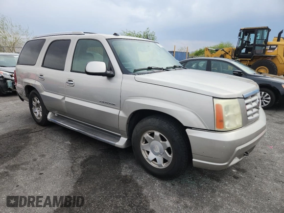 2004 Cadillac Escalade z VIN 1GYEC63T64R285823, wystawiony jako Copart lot #59167915 z przebiegiem 289 955 mil mil oraz Szkoda całkowita • Salvage title. Historia ofert i sprzedaży dostępna na DreamBid. Obrazek 4.