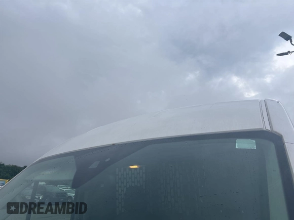2018 Ford Transit z VIN 1FTYE1CM4JKB42317, wystawiony jako IAAI lot #42558333 z przebiegiem 204 042 mil mil oraz . Historia ofert i sprzedaży dostępna na DreamBid. Obrazek 29.
