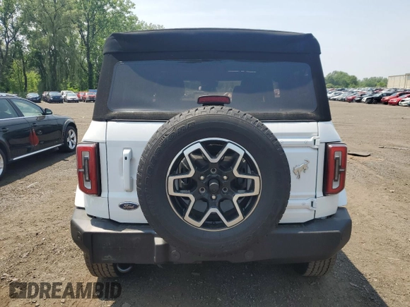2024 Ford Bronco Outer Banks with VIN 1FMEE8BP0RLA31725, listed as a Copart auction lot 60918675 with 10,452 mi miles and Salvage title. Bid and sale history available at DreamBid. Image 6.