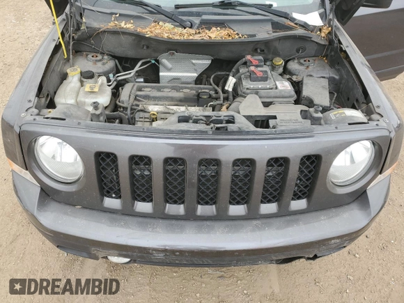 2014 Jeep Patriot Altitude with VIN 1C4NJPBA4ED911496, listed as a Copart auction lot 52390435 with 125,114 mi miles and Salvage Title. Bid and sale history available at DreamBid. Image 13.