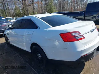 2015 Ford Police Interceptor with VIN 1FAHP2L89FG165269, listed as a IAAI auction lot 41640122 with 72,707 mi miles and . Bid and sale history available at DreamBid. Image 3.
