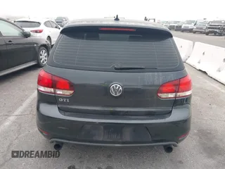 2013 Volkswagen GTI Driver's Edition с VIN WVWHD7AJ5DW132276, выставлен на аукционе IAAI как лот 42325369 с пробегом 71 191 миль миль и . История ставок и продаж доступна на DreamBid. Изображение 17.