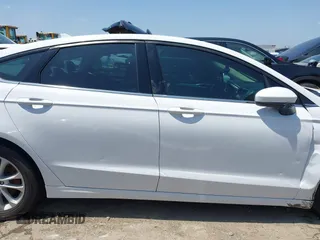 2020 Ford Fusion SE с VIN 3FA6P0HD4LR232009, выставлен на аукционе IAAI как лот 42207523 с пробегом 71 206 миль миль и . История ставок и продаж доступна на DreamBid. Изображение 13.