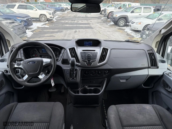 2015 Ford Transit Wagon XL with VIN 1FMZK1YM2FKA87908, listed as a Copart auction lot 88990015 with 287,513 mi miles and Clean Title. Bid and sale history available at carsss.com. Image 9.
