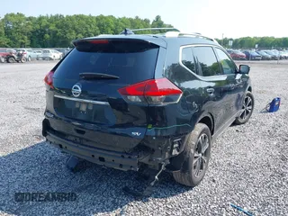 2020 Nissan Rogue SV z VIN JN8AT2MT6LW004605, wystawiony jako IAAI lot #42429525 z przebiegiem 87 349 mil mil oraz . Historia ofert i sprzedaży dostępna na DreamBid. Obrazek 6.