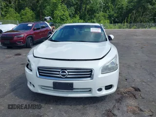 2014 Nissan Maxima SV with VIN 1N4AA5AP2EC443353, listed as a IAAI auction lot 42538040 with 174,615 mi miles and . Bid and sale history available at DreamBid. Image 13.