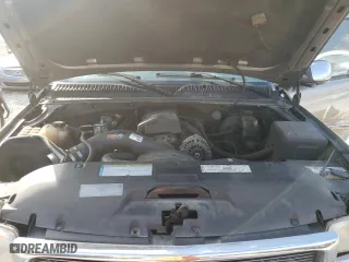 2000 GMC New Sierra 1500 SLE with VIN 1GTEC14T0YE377935, listed as a Copart auction lot 74091684 with 255,760 mi miles and Salvage Title. Bid and sale history available at carsss.com. Image 11.