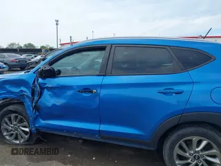 2016 Hyundai Tucson SE z VIN KM8J3CA46GU158341, wystawiony jako IAAI lot #42211047 z przebiegiem 84 112 mil mil oraz . Historia ofert i sprzedaży dostępna na DreamBid. Obrazek 15.