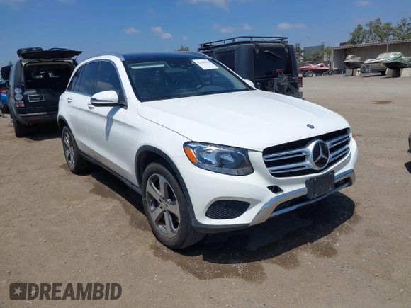 2016 Mercedes-Benz GLC 300 z VIN WDC0G4JB7GF029144, wystawiony jako IAAI lot #42806241 z przebiegiem 75 528 mil mil oraz . Historia ofert i sprzedaży dostępna na DreamBid. Obrazek 1.