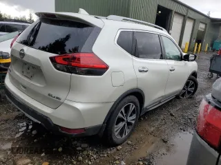 2017 Nissan Rogue SL with VIN 5N1AT2MV4HC761861, listed as a Copart auction lot 55636805 with 0 mi miles and Salvage Title. Bid and sale history available at carsss.com. Image 3.