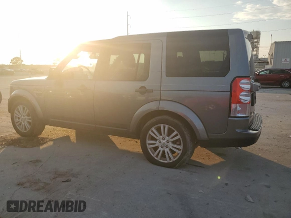 2010 Land Rover LR4 HSE with VIN SALAM2D42AA513627, listed as a Copart auction lot 70692984 with 146,171 mi miles and Salvage title. Bid and sale history available at DreamBid. Image 2.