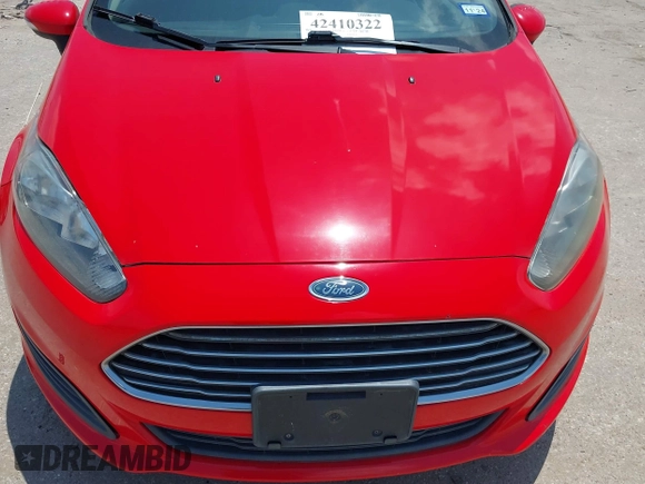 2015 Ford Fiesta SE z VIN 3FADP4EJ4FM166653, wystawiony jako IAAI lot #42410322 z przebiegiem 141 305 mil mil oraz . Historia ofert i sprzedaży dostępna na DreamBid. Obrazek 6.