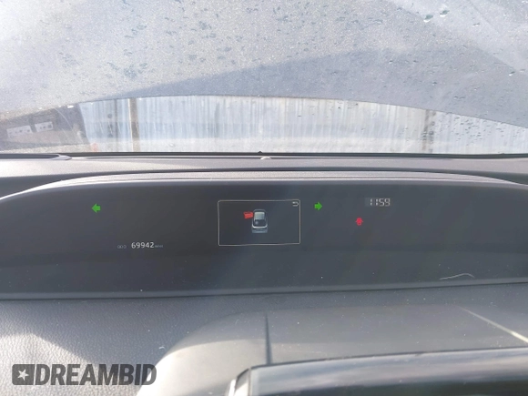 2021 Toyota Prius L Eco z VIN JTDKAMFU1M3149965, wystawiony jako IAAI lot #38641916 z przebiegiem 69 942 mil mil oraz . Historia ofert i sprzedaży dostępna na DreamBid. Obrazek 7.