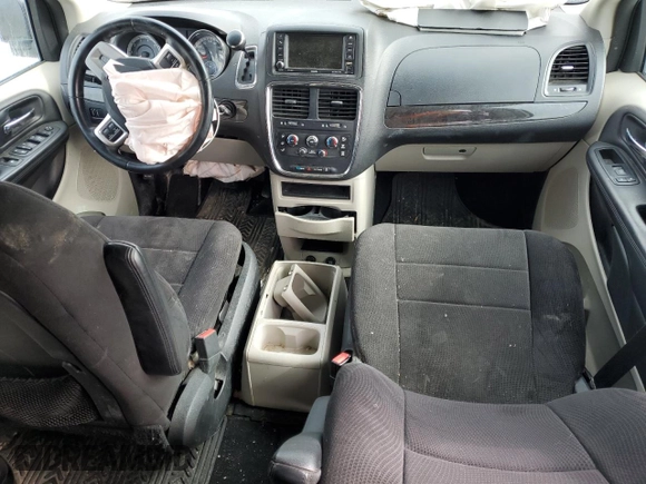 2014 Dodge Grand Caravan SE 30th Anniversary with VIN 2C4RDGBG8ER110502, listed as a Copart auction lot 45541875 with Not Provided miles and Salvage Title. Bid and sale history available at DreamBid. Image 8.