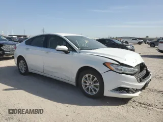 2017 Ford Fusion S with VIN 3FA6P0G71HR244394, listed as a Copart auction lot 48334305 with 70,982 mi miles and Clean Title. Bid and sale history available at carsss.com. Image 4.