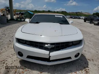 2011 Chevrolet Camaro 2LT z VIN 2G1FC3DD6B9213245, wystawiony jako Copart lot #58868375 z przebiegiem 113 699 mil mil oraz Czysty tytuł • Clean title. Historia ofert i sprzedaży dostępna na DreamBid. Obrazek 5.