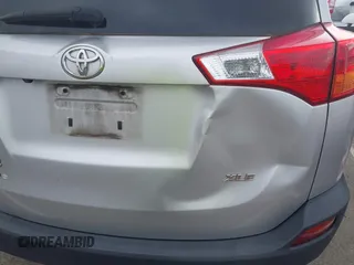 2015 Toyota RAV4 XLE z VIN 2T3WFREV0FW164984, wystawiony jako IAAI lot #42475525 z przebiegiem 265 579 mil mil oraz . Historia ofert i sprzedaży dostępna na DreamBid. Obrazek 6.