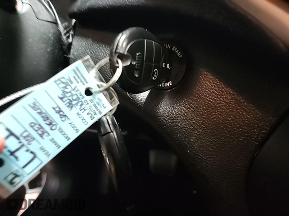 2017 Jeep Cherokee Altitude с VIN 1C4PJLABXHW654364, выставлен на аукционе IAAI как лот 42723300 с пробегом 107 408 миль миль и . История ставок и продаж доступна на DreamBid. Изображение 6.