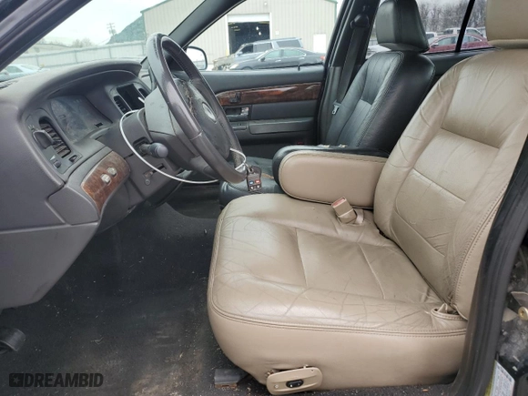 2005 Mercury Grand Marquis LS Premium with VIN 2MEFM75W25X627343, listed as a Copart auction lot 52307095 with 213,331 mi miles and Clean Title. Bid and sale history available at carsss.com. Image 7.