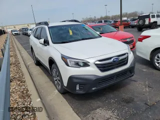 2022 Subaru Outback Premium with VIN 4S4BTACC9N3235848, listed as a IAAI auction lot 42136129 with 95,008 mi miles. Bid and sale history available at carsss.com. Image 1.