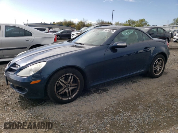 2006 Mercedes-Benz SLK 280 z VIN WDBWK54F76F129745, wystawiony jako Copart lot #50432525 z przebiegiem 178 334 mil mil oraz Tytuł czysty. Historia ofert i sprzedaży dostępna na DreamBid. Obrazek 1.