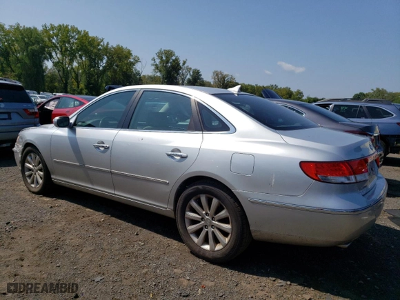 2009 Hyundai Azera Limited with VIN KMHFC46F69A341331, listed as a Copart auction lot 69087034 with 145,861 mi miles and Salvage Title. Bid and sale history available at carsss.com. Image 2.