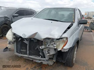 2001 Toyota ECHO with VIN JTDBT123010148678, listed as a IAAI auction lot 39651919 with NaN miles. Bid and sale history available at carsss.com. Image 6.