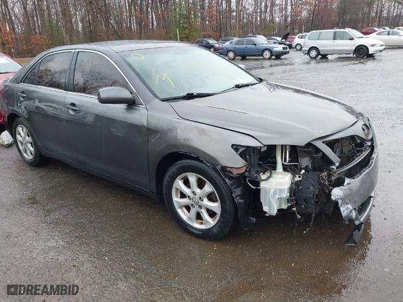 2011 Toyota Camry LE with VIN 4T1BF3EK5BU640313, listed as a IAAI auction lot 41857774 with 213,609 mi miles. Bid and sale history available at carsss.com. Image 1.
