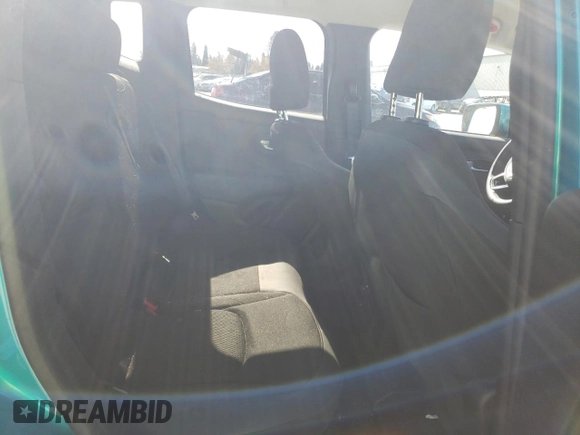 2019 Jeep Renegade Altitude z VIN ZACNJABB3KPK36000, wystawiony jako Copart lot #53492985 z przebiegiem 52 586 mil mil oraz Szkoda całkowita • Salvage title. Historia ofert i sprzedaży dostępna na DreamBid. Obrazek 10.