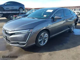 2020 Honda Clarity Plug-In Hybrid Touring with VIN JHMZC5F33LC000136, listed as a IAAI auction lot 41418652 with 48,035 mi miles. Bid and sale history available at carsss.com. Image 17.