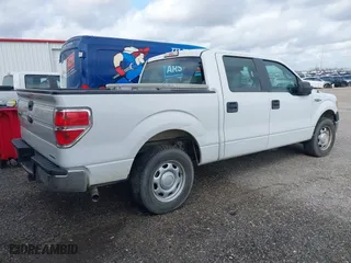 2013 Ford F-150 XL with VIN 1FTEW1CM0DFC58689, listed as a IAAI auction lot 41413919 with 150,555 mi miles. Bid and sale history available at carsss.com. Image 4.