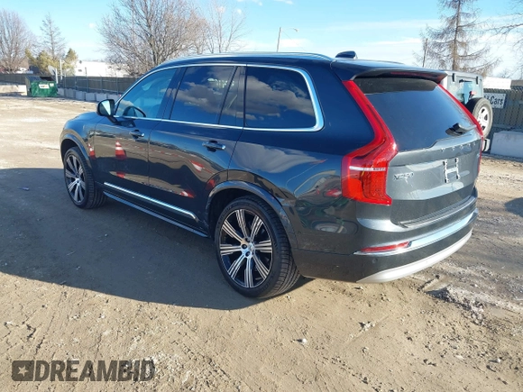 2022 Volvo XC90 Inscription z VIN YV4A22PL3N1812675, wystawiony jako IAAI lot #41695426 z przebiegiem 22 322 mil mil oraz . Historia ofert i sprzedaży dostępna na DreamBid. Obrazek 3.
