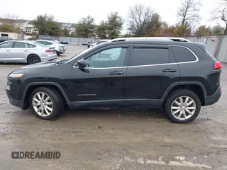 2017 Jeep Cherokee Limited с VIN 1C4PJMDS4HW637996, выставлен на аукционе IAAI как лот 41578137 с пробегом 61 846 миль миль и . История ставок и продаж доступна на DreamBid. Изображение 14.