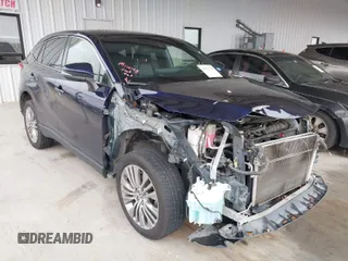 2021 Toyota Venza LE with VIN JTEAAAAH7MJ008247, listed as a IAAI auction lot 41531718 with 169,799 mi miles. Bid and sale history available at carsss.com. Image 1.