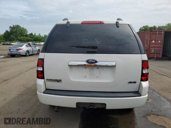 2008 Ford Explorer XLT z VIN 1FMEU73EX8UA16314, wystawiony jako Copart lot #61032695 z przebiegiem 146 443 mil mil oraz Szkoda całkowita • Salvage title. Historia ofert i sprzedaży dostępna na DreamBid. Obrazek 6.