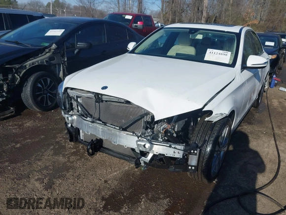 2020 Mercedes-Benz C 300 with VIN W1KWF8EB6LR595931, listed as a IAAI auction lot 41124898 with 20,713 mi miles and . Bid and sale history available at DreamBid. Image 6.