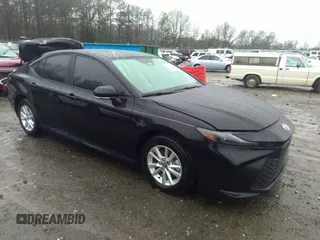 2025 Toyota Camry LE with VIN 4T1DAACK5SU060431, listed as a IAAI auction lot 41552223 with 2,490 mi miles and . Bid and sale history available at DreamBid. Image 1.