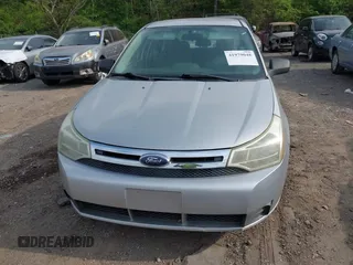 2009 Ford Focus SE with VIN 1FAHP35N69W186180, listed as a IAAI auction lot 41979048 with 179,837 mi miles. Bid and sale history available at carsss.com. Image 6.