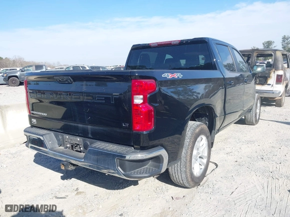 2022 Chevrolet Silverado 1500 LT with VIN 1GCPDKEKXNZ616770, listed as a IAAI auction lot 41685981 with 34,347 mi miles. Bid and sale history available at carsss.com. Image 4.