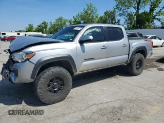 2017 Toyota Tacoma SR5 with VIN 3TMCZ5AN8HM106456, listed as a Copart auction lot 56479625 with 63,702 mi miles and Clean title. Bid and sale history available at DreamBid. Image 1.
