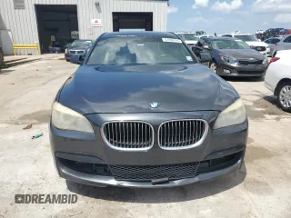 2011 BMW 7 Series 750i with VIN WBAKA8C59BCY36657, listed as a Copart auction lot 61484925 with 174,605 mi miles and Salvage title. Bid and sale history available at DreamBid. Image 5.