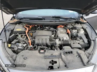 2018 Honda Clarity with VIN JHMZC5F19JC016997, listed as a Copart auction lot 46618465 with 90,038 mi miles and Salvage Title. Bid and sale history available at DreamBid. Image 11.