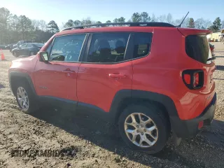 2017 Jeep Renegade Latitude with VIN ZACCJBBB8HPG02722, listed as a Copart auction lot 49951795 with 82,366 mi miles and Salvage Title. Bid and sale history available at carsss.com. Image 2.