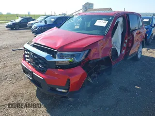 2025 Honda Passport EX-L с VIN 5FNYF8H56SB001075, выставлен на аукционе IAAI как лот 42262450 с пробегом Не указан миль и . История ставок и продаж доступна на DreamBid. Изображение 17.